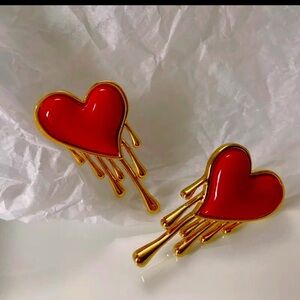 Stunning heart melting earrings